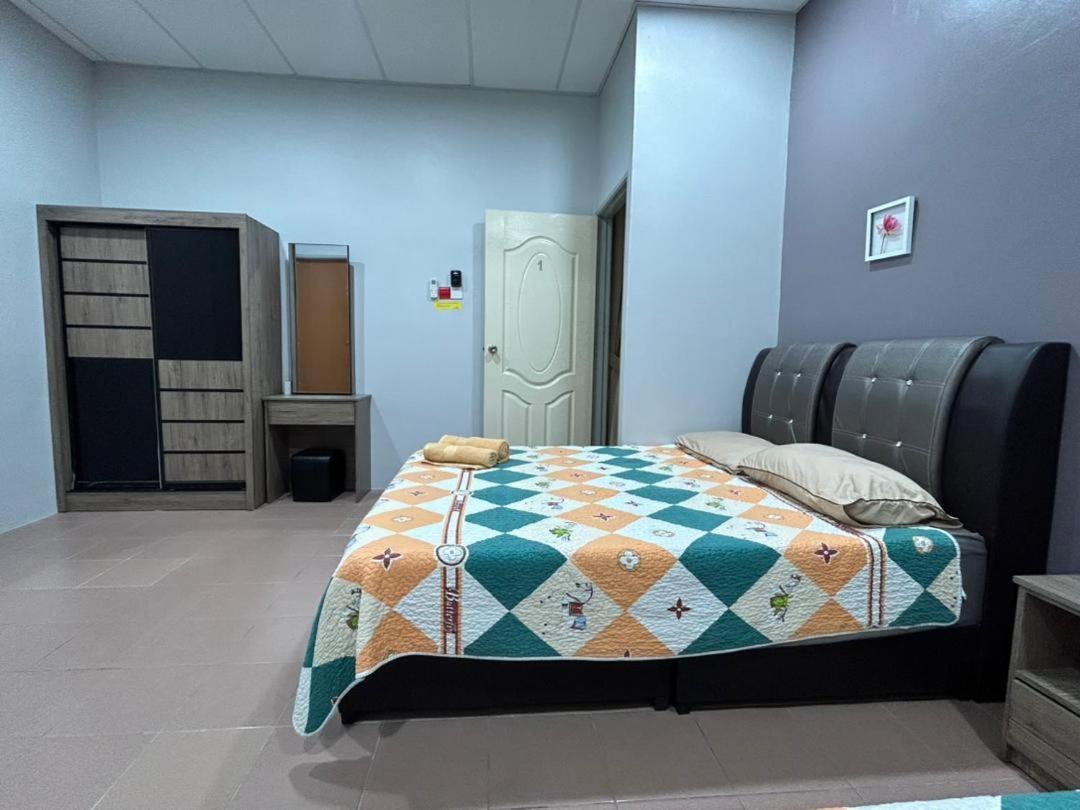 Holiday home Botani Loft